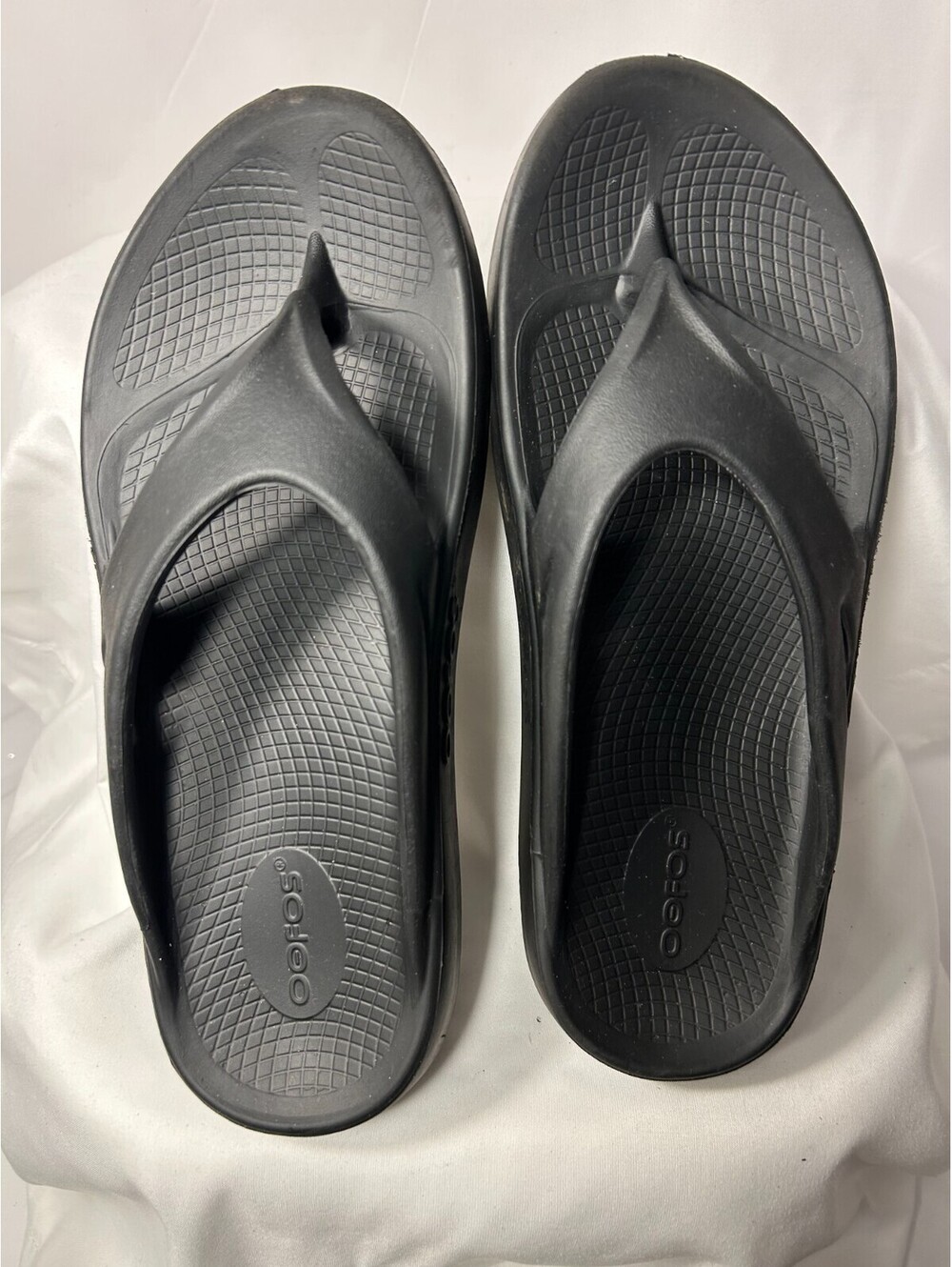 OOFOS OOriginal Unisex Black Recovery Thong Sandals Flip Flops Mens 7 Womens 9